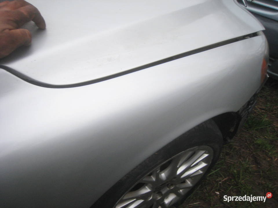 Błotnik prawy srebrny Volvo s60 v70 II 42626