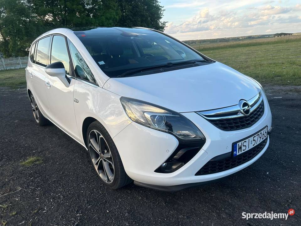 Opel Zafira C 7os