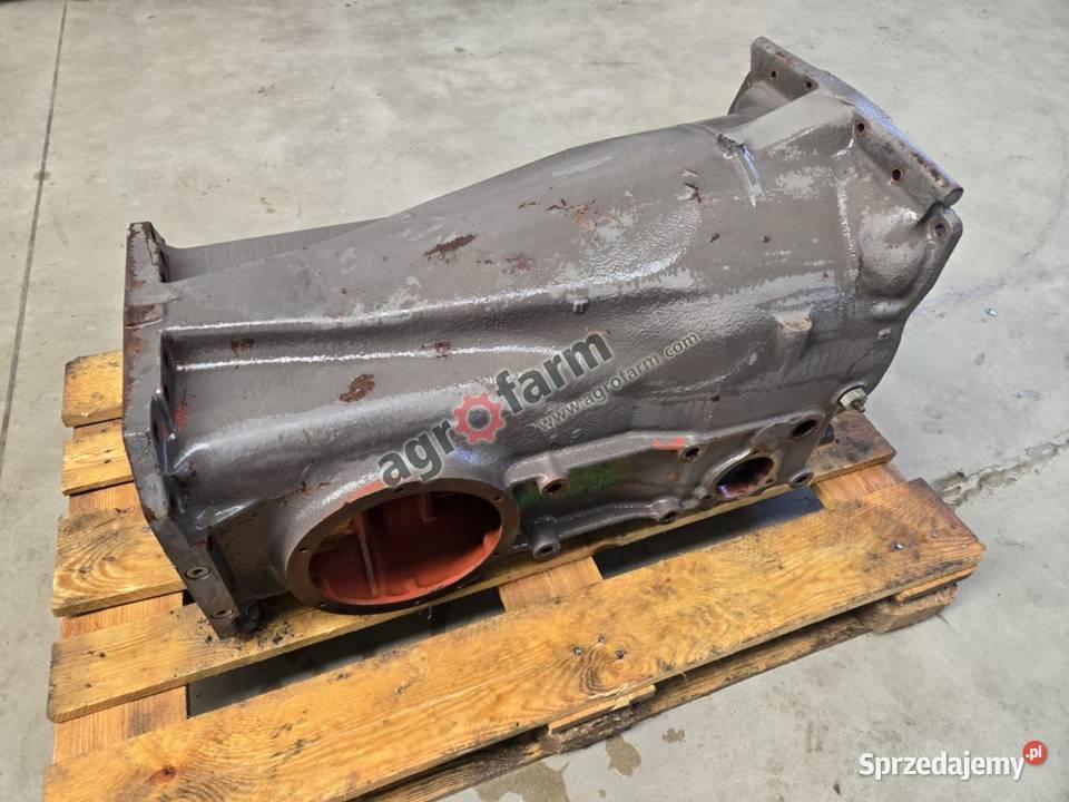 Obudowa skrzyni biegów Massey Ferguson 2645 3650 dolnośląskie Byków