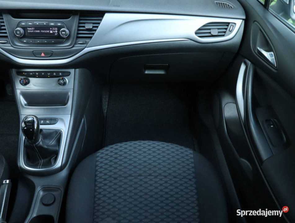 Opel Astra 16 CDTI mazowieckie Piaseczno sprzedam