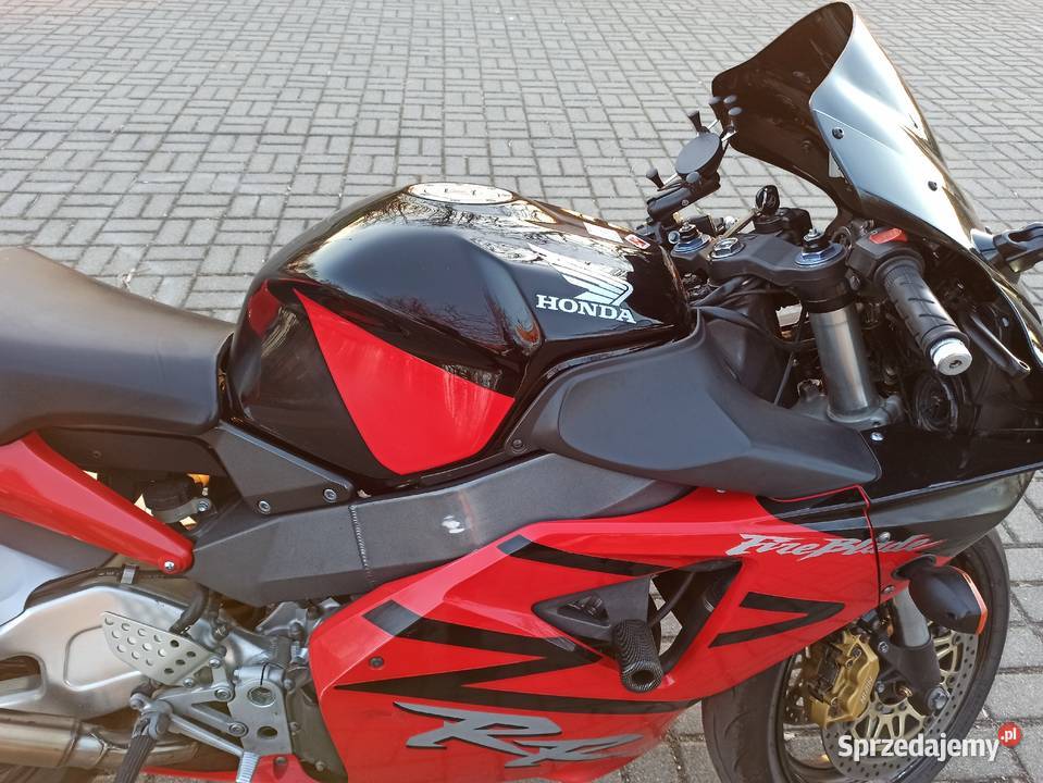Honda CBR Fireblade 954 SC50 nieuszkodzony Łódź