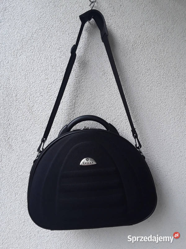 Kuferek podróżny Yvesy czarny Warszawa