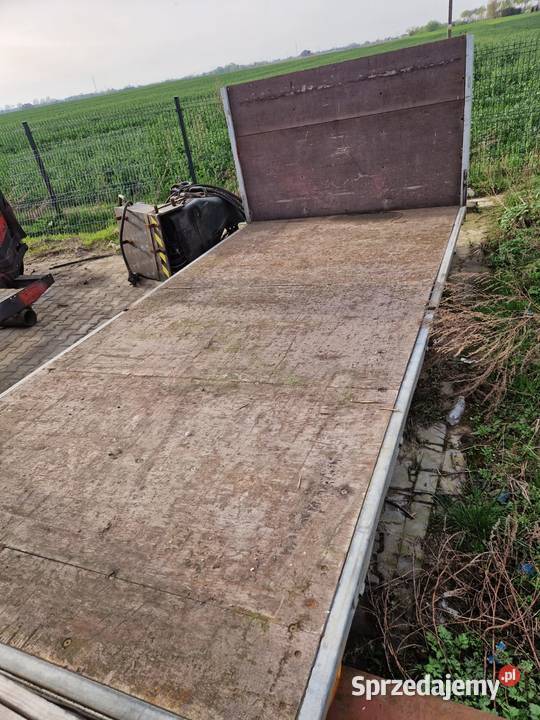 skrzynia ładunkowa IVECO diesel