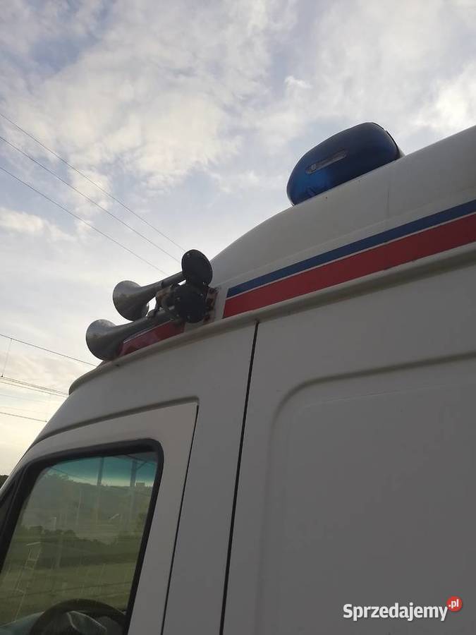 Mercedes Benz karetka ambulans Starachowice