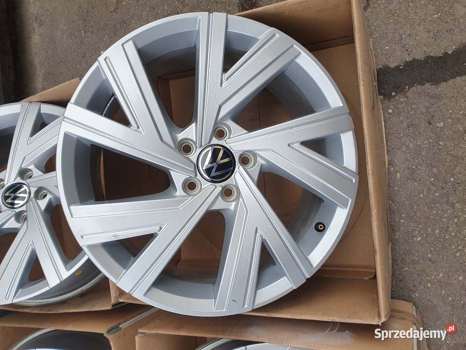 765 Alufelgi 5x112 et51 18 VW Volkswagen Golf śląskie Bąków