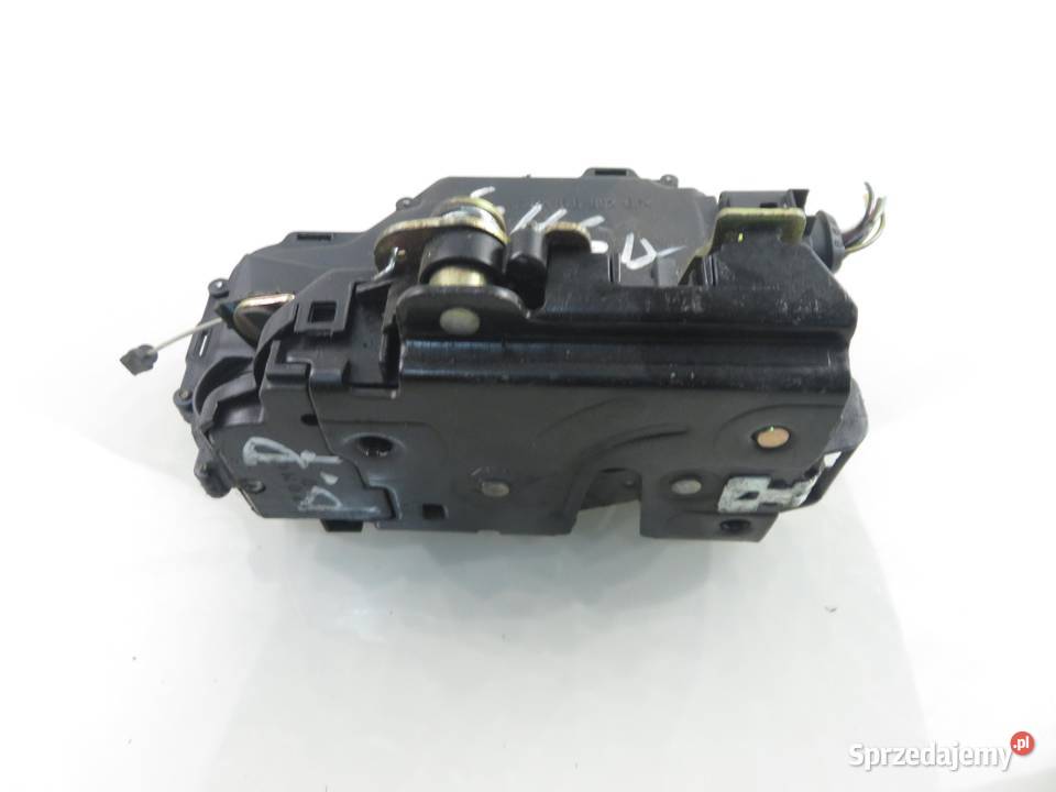 ZAMEK PRAWY PRZEDNI SKODA OCTAVIA I osobowe małopolskie