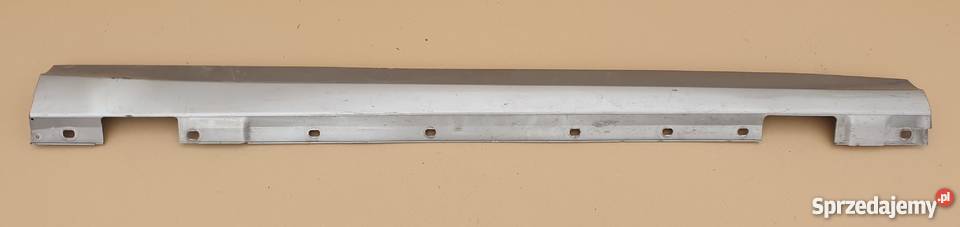 MERCEDES W204 C KLASA PRÓG LISTWA PROGOWA PRAWA lubuskie Bieleń