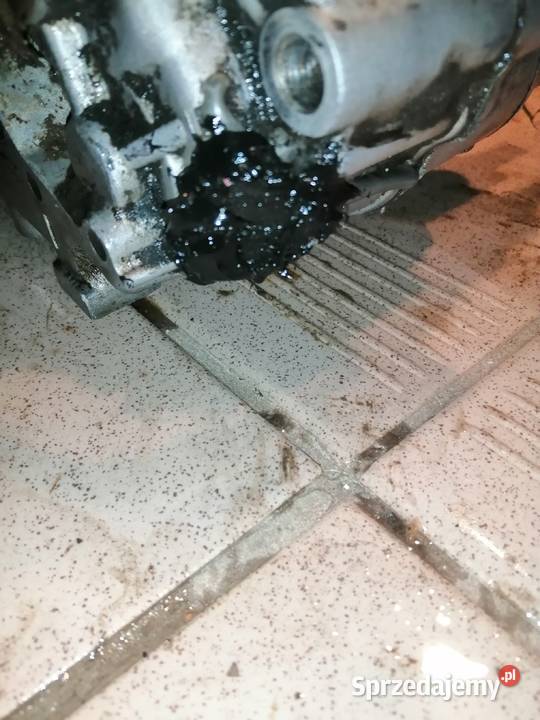 Sprzedam silnik mrf 120 z rozrusznikiem Więcej w Pozostałe Stara Bircza