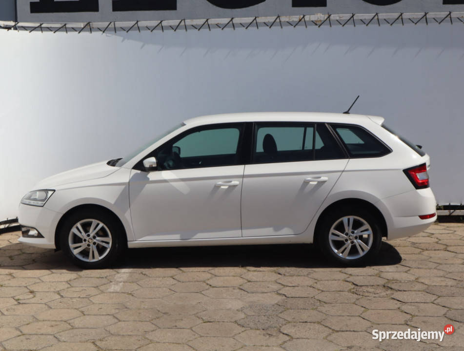 Skoda Fabia 10 Rok produkcji 2019 Łódź