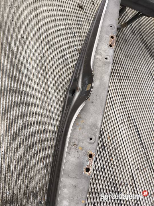 Mercedes W124 pas przedni przód wzmocnienie