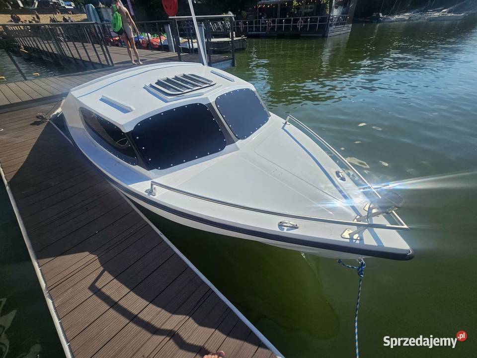 Łódź motorowa silnik Yamaha 30 wózek IFA