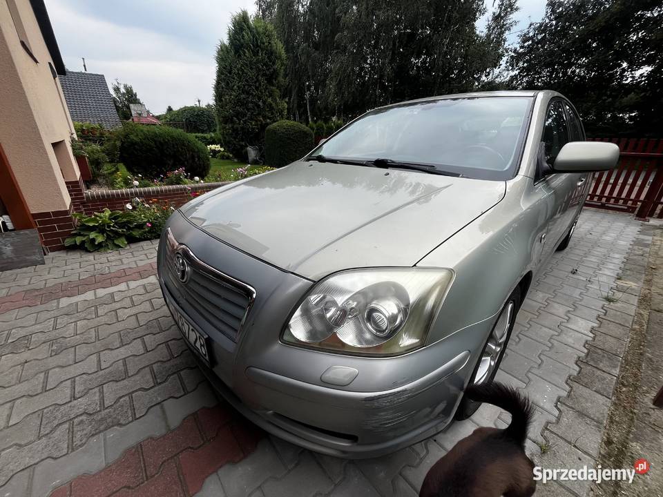 Toyota Avensis T25 18 benzyna 1800cm3 Lubin sprzedam