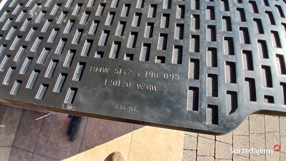 oryginalne gumowe dywaniki BMW E36 coupe Jaksice