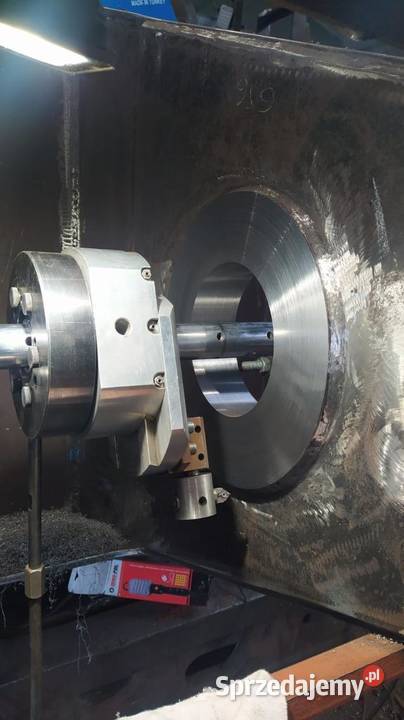 Tulejowanie otworów serwis maszyn budowlanych Wrocław