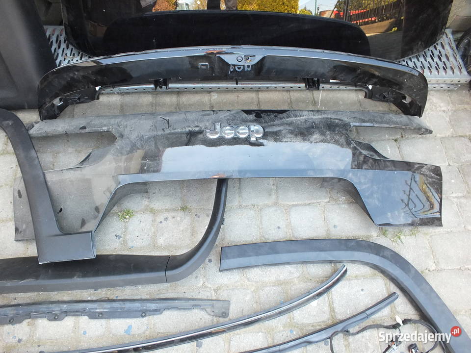 Cześci Jeep Grand Cheroke WL KlapaSzyba itp Klapy bagażnika Golasowice sprzedam