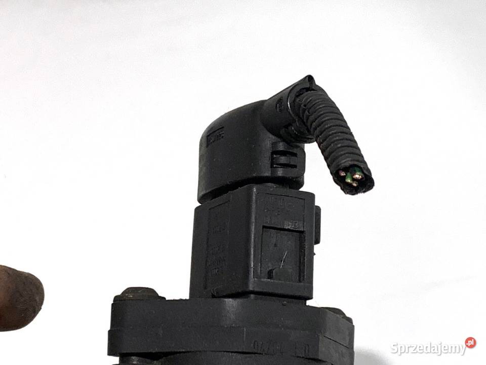 PRZEPŁYWOMIERZ AUDI A3 8P 0281002461 20 140 0313