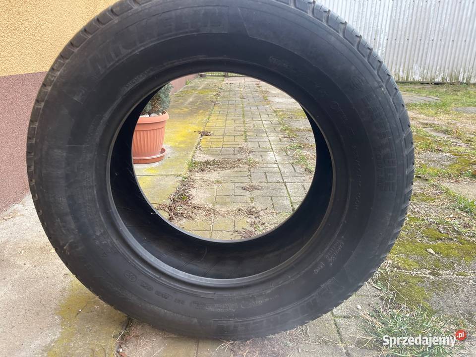 Opona Michelin Latitude 23560R16 MS lato