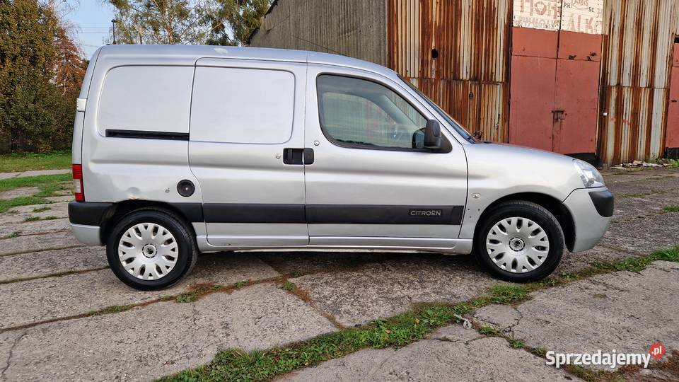 Citroen Berlingo 16 HDi 2011 2osobowy VAN mazowieckie