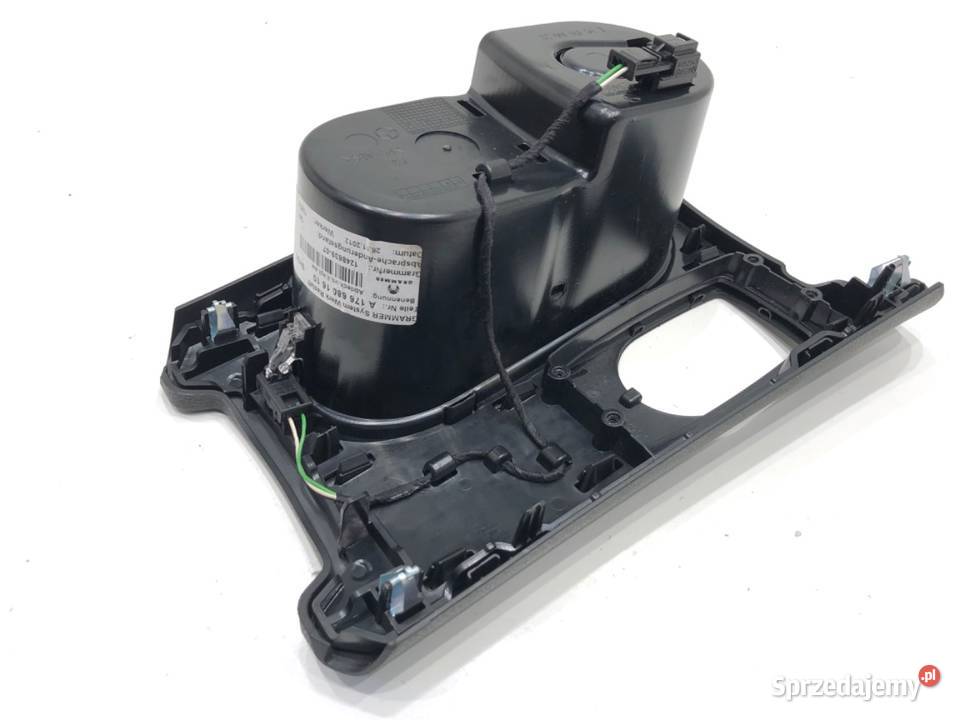 UCHWYT NA NAPOJE MERCEDES W176 A1766801610 1218