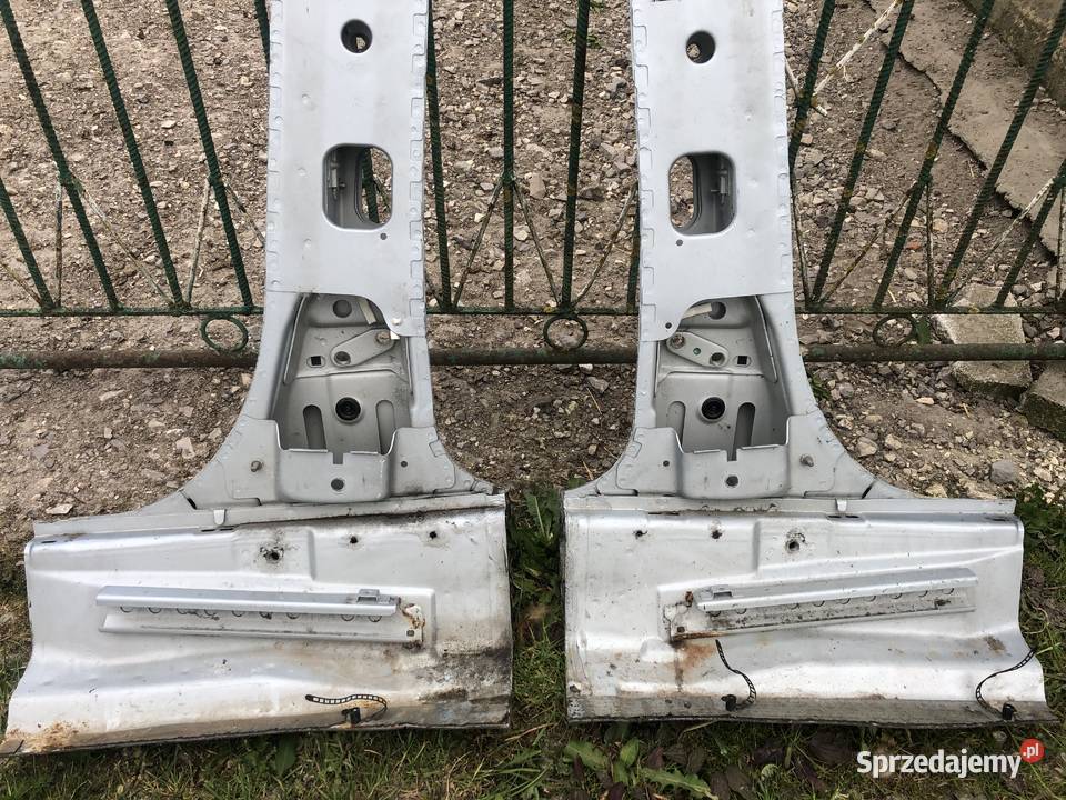 Słupek B prawy lewy VW Passat B5 FL Rok produkcji 2001 Pozostałe