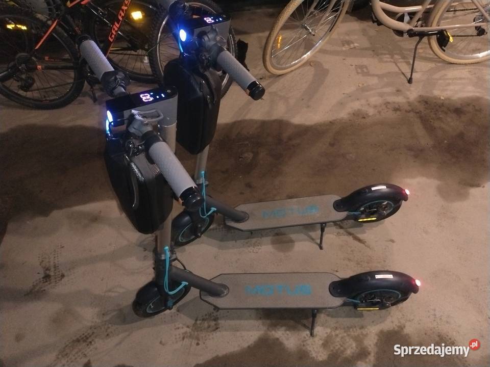 2x Motus Scooty 10 hulajnoga elektryczna 2025r Zaklików