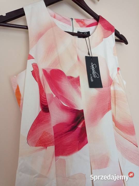 Nowa sukienka w kwiaty Spódnice i sukienki Hajnówka