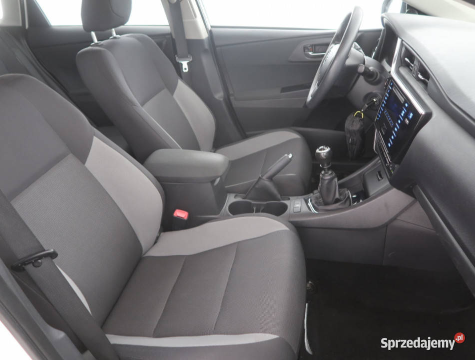 Toyota Auris 14 D4D dolnośląskie Bielany Wrocławskie