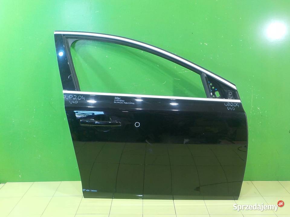 VOLVO V40 II LIFT RDESIGN 20 T2 18r HB 5D drzwi Drzwi Suków