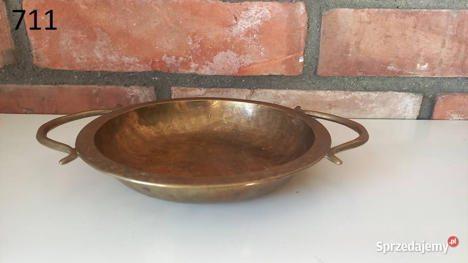 Mosiężna miska z uszami 711 zachodniopomorskie Gawroniec