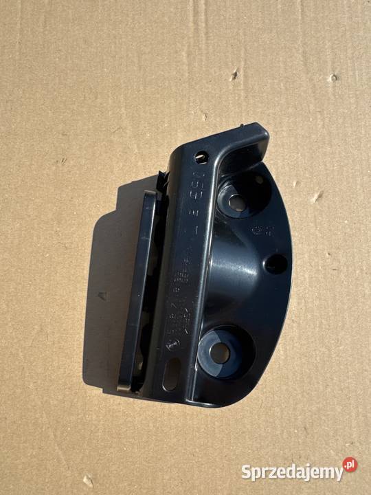 BMW E90 ŚLIZG LAMPY LEWY TYŁ 51127118193 Dębica