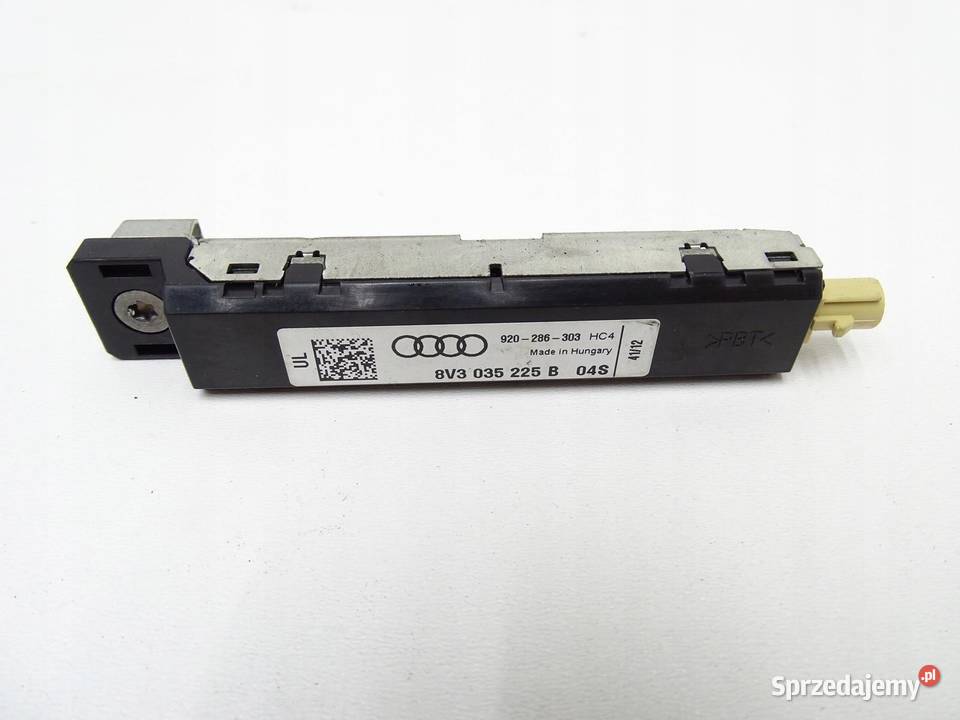 WZMACNIACZ ANTENY ANTENOWY AUDI A3 8V 8V3035225B osobowe