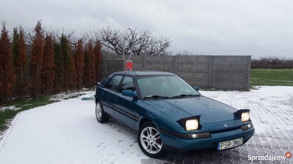 Mazda 323F youngtimer Pyzdry