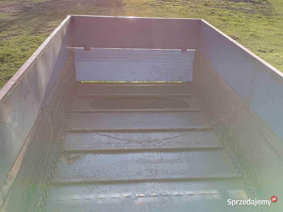 Rozrzutnik obornika jednoosiowy Czarna Suwałki sprzedam