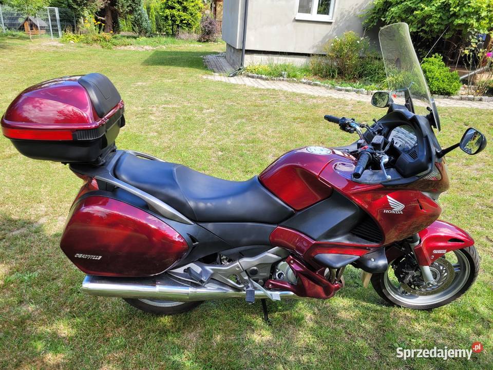 Honda NTV 700 Deauville Rok produkcji 2009 Łódź