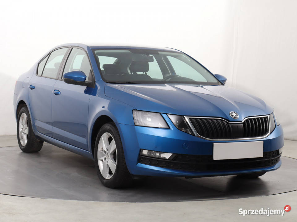Skoda Octavia 10 TSI