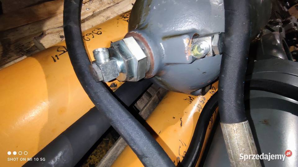 Siłownik stabilizatora liebherr Koparki śląskie Dąbrowa Górnicza sprzedam