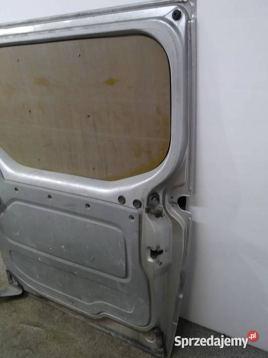 DRZWI PRAWE TYŁ PRZESUWNE CMG64 Nissan Primastar