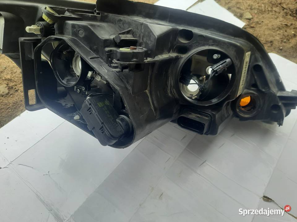 Lampa Vw Golf V Plus lewy przód osobowe Bobrowniki