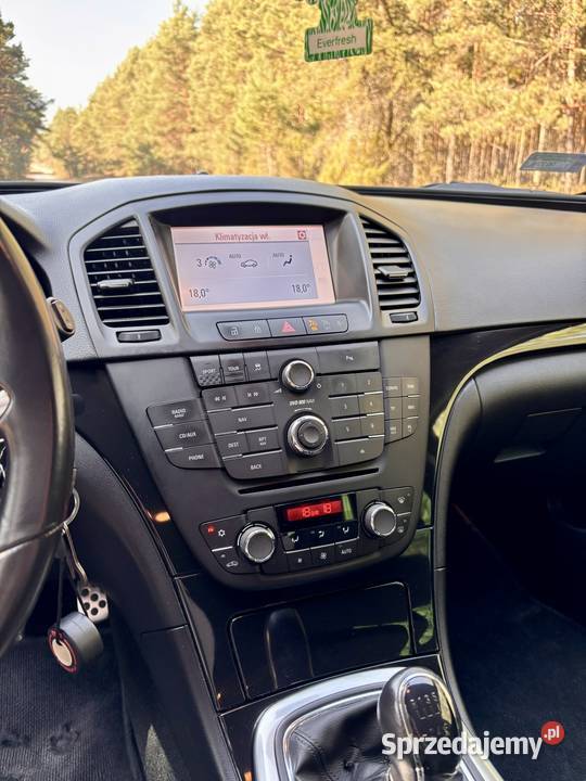 OPEL INSIGNIA SPORTS TOURER 20CDTI 130 MANUAL gniazdo AUX sprzedam
