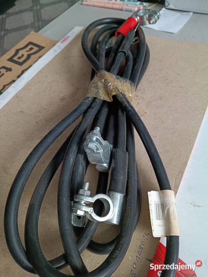 Komplet przewodów akumulatorowych C385 Płock sprzedam