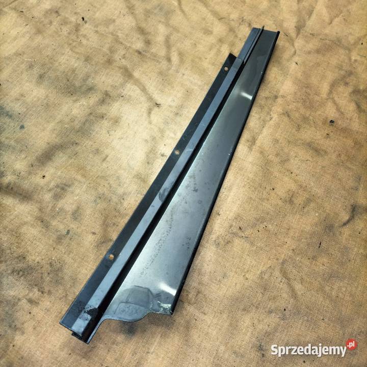 Listwa pionowa słupku drzwi lewy tył BMW E65 E66 Motoryzacja Poręba sprzedam