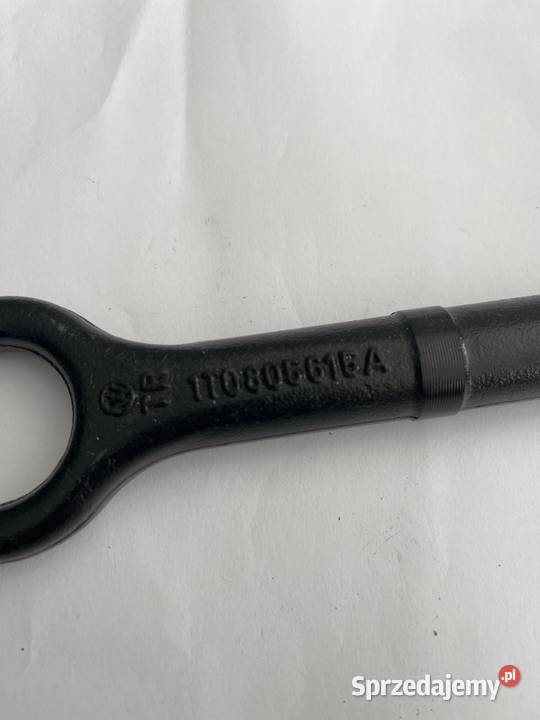 Ucho hak holowniczy Vw Audi 1T0805615A Szczecin