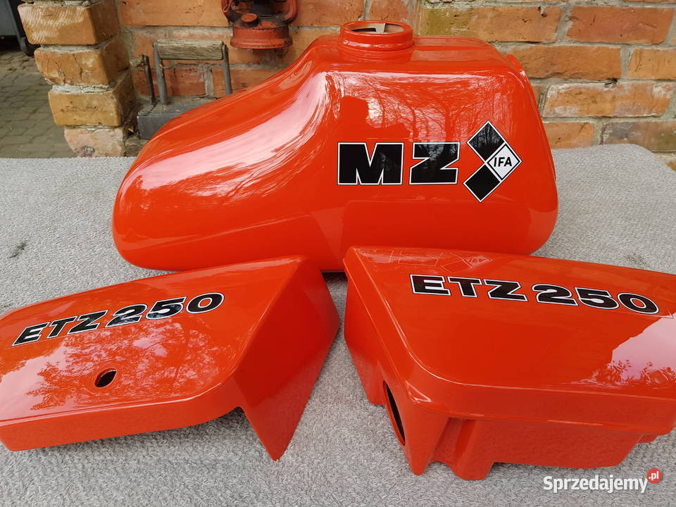 MZ ETZ części zbiornik boczki błotnik shl romet Częstochowa sprzedam