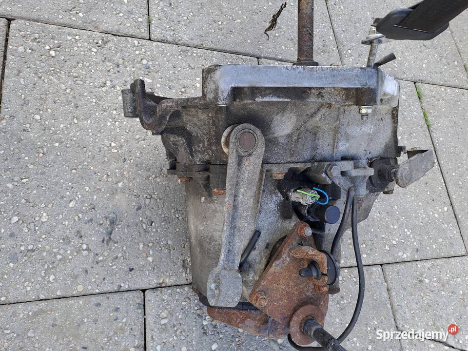 Peugeot 206 14 skrzynia biegów kod 20CF09 Rok produkcji 2008 Jastrzębie-Zdrój