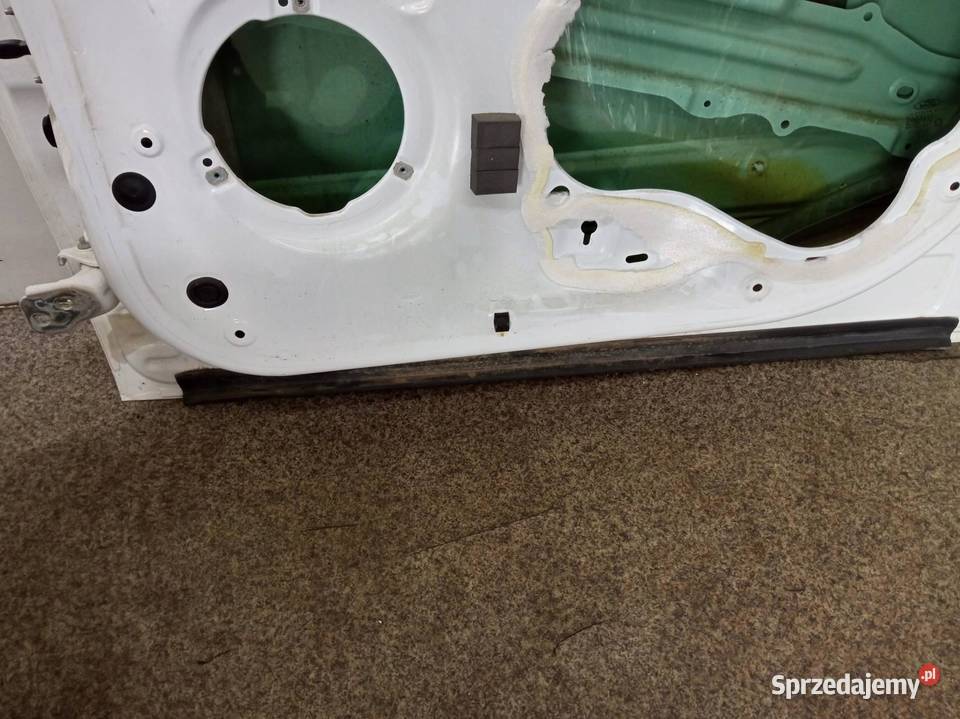 DRZWI PRAWE PRZÓD BS Ford Transit Courier I 2014