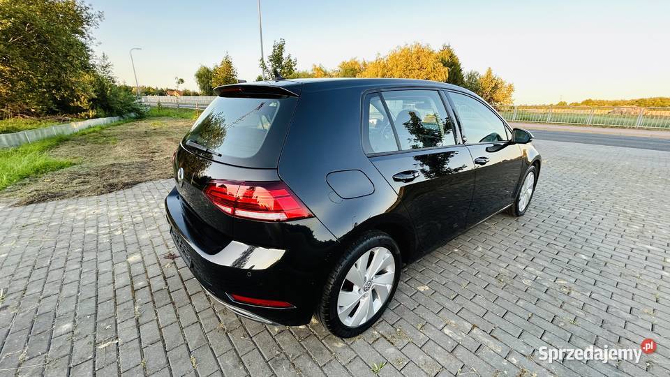 Volkswagen Golf VII 14 TSI DSG Sound 2018 Duninowo