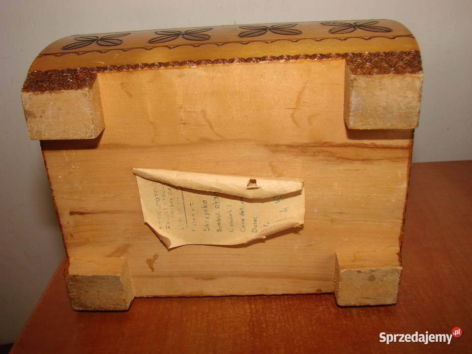 drewniana skrzynka dekoracyjna PRL pomorskie Pruszcz Gdański
