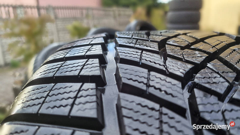 GOODYEAR UltraGrip Performance 25540 R19 4 Pabianice