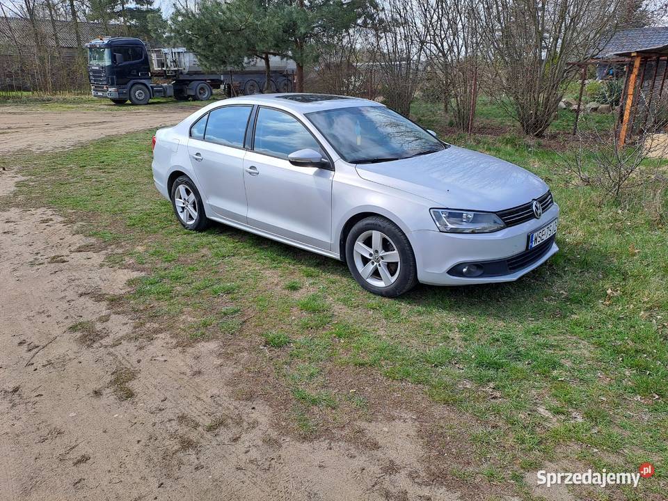 vw jetta 2013r 16 tdi zamiana na Dostawczy Rok produkcji 2013 Sierpc