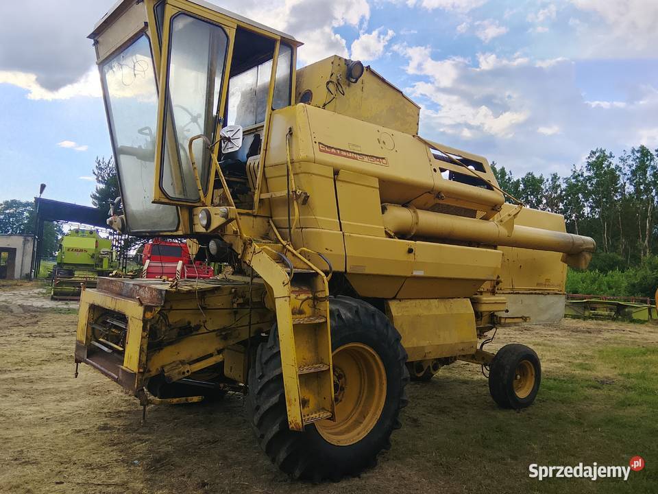 Kombajn zbożowy Holland 1540 kabina sieczkarnia New Holland mazowieckie Skaryszew